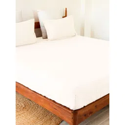 HOMEMONDE White Striped 300 TC Cotton Fitted Queen Bedsheet & 2 Pillow Covers-picture-14