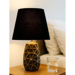 Homesake Black Textured Ceramic Industrial Frusturical Shaped Table Lamp-picture-15