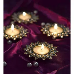 homesake Gold Metal Table Tea Light Holders & Votives (Pack Of 4)-picture-20