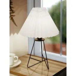Homesake White Metal Table Lamp-picture-41