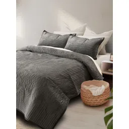 HOSTA HOMES Velvet Multilayer Quilted 280 GSM Bed Cover With 2 Pillow Cover-picture-11