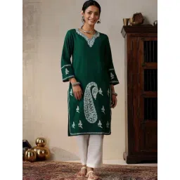 House of Chikankari Green HOC Crafts Aari Embroidered Woollen Solid Women's Long Kurta-image-1