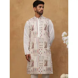 House of Pataudi Embroidered Mandarin Collar Knee Length Straight Kurtas-picture-20