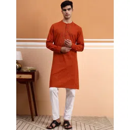 House of Pataudi Embroidered Mandarin Collar Kurta With Trouser-picture-38