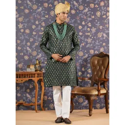 House of Pataudi Ethnic Motifs Printed Mandarin Collar Straight Kurta With Trouser-picture-37