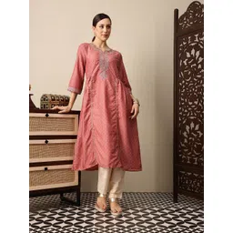 House of Pataudi Floral Sequin Embroidered Jashn Kurta image 3