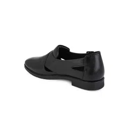 House of Pataudi Men Casual Shoe Style Sandals image 5