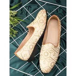 House of Pataudi Men Casual Slip On Majoris-picture-38