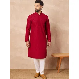 House of Pataudi Men Embroidered Mandarin Collar Neck Straight Kurta-picture-16
