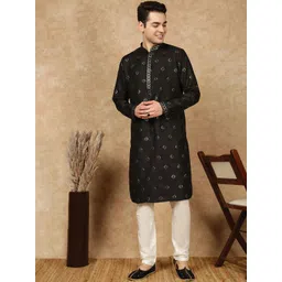 House of Pataudi Men Geometric Printed Festive Silk Straight Kurta-picture-13