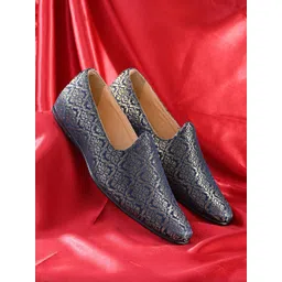 House of Pataudi Men Self-Design Ethnic Mojaris-picture-35