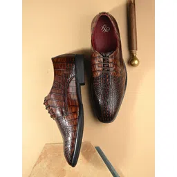 House of Pataudi Men Textured Derby-picture-31