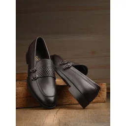 House of Pataudi Men Textured Formal Loafers-picture-11