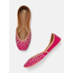 house of pataudi Mojaris For Women-picture-11