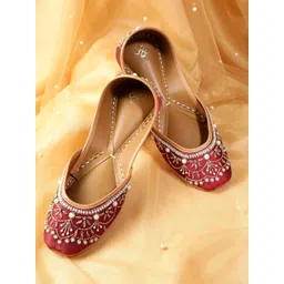 House of Pataudi Women Bead Embellished Floral Mojaris-picture-14