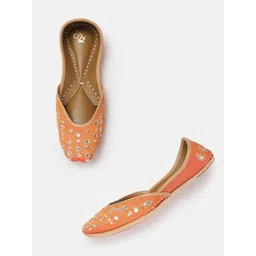 House of Pataudi Women Embellished Leather Mojaris-picture-28