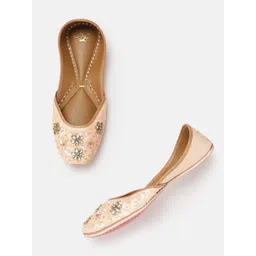 House of Pataudi Women Floral Embellished Leather Mojaris-picture-11