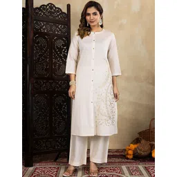 House of Pataudi Women Floral Embroidered Kurta with Trousers image 1