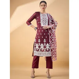 House of Pataudi Women Floral Embroidered Round Neck Kurta & Trousers & Dupatta-picture-36