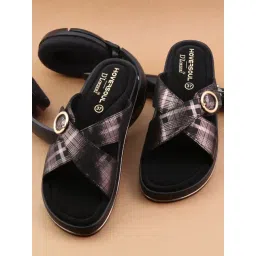 Hoversoul X D'Lorzeri Women's Sora Black Cross Strap Platform Sandals-picture-27