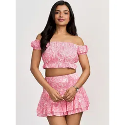 How When Wear Printed Flared Mini Skirt-picture-30