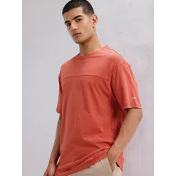 HRX by Hrithik Roshan Drop-Shoulder Sleeves Panelled Pure Cotton Lifestyle T-shirt-picture-32