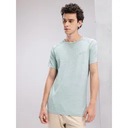 HRX by Hrithik Roshan Men Antimicrobial Rapid-Dry Yoga T-shirt-image-16