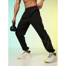 HRX By Hrithik Roshan Men Brand Logo Printed Rapid-Dry Training Joggers-picture-18