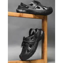HRX by Hrithik Roshan Men Clogs-picture-24