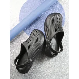 HRX by Hrithik Roshan Men Clogs-picture-21