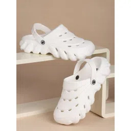 HRX by Hrithik Roshan Men Self Design Clogs-picture-19