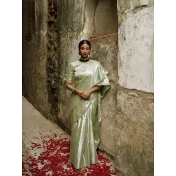 Huts And Looms Green Solid Tissue Saree-picture-36