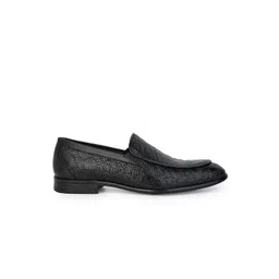 Hydes N Hues Men Textured Leather Formal Slip-Ons image 5