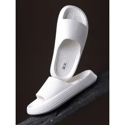 Hygear Radar Men Textured Casual Sliders-picture-27