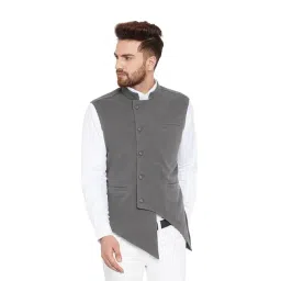 Hypernation Grey Solid Slim Fit Sleeveless Waistcoat-picture-22