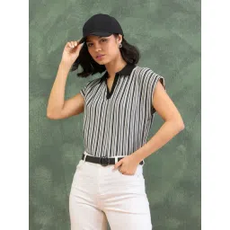 Iconic Black Regular Fit Stripes Polo T-Shirt-picture-30