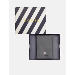 Iconic Men Textured Leather Passport Holder-picture-27