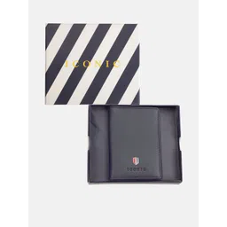 Iconic Men Textured Leather Passport Holder-picture-30