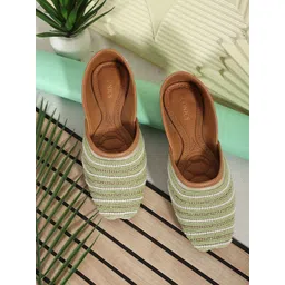 ICONICS Women Embellished Ethnic Mojaris Flats-picture-25