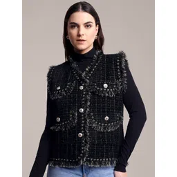 iki chic Women Colourblocked Woollen Sweater Vest with Fringed Detail-picture-25