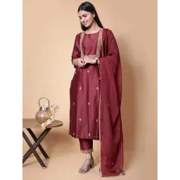 Ikshita Choudhary Maroon Zardosi Chanderi Silk Embroidery Straight Kurta-picture-21