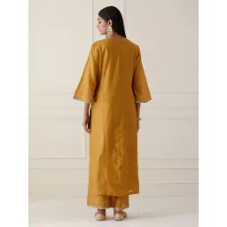 Ikshita Choudhary Mustard Sanjh Yellow Embroidered Kurta image 2