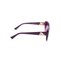 Image Grey Wayfarer UV Protection Sunglasses for Women image 4