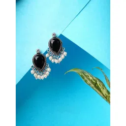 IMLI STREET Black & White Classic Design Crystal Stud Earrings-picture-28