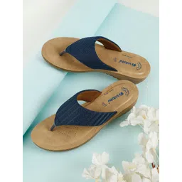 Inblu Textured Lightweight & Anti Skid Open Toe Flats-picture-39