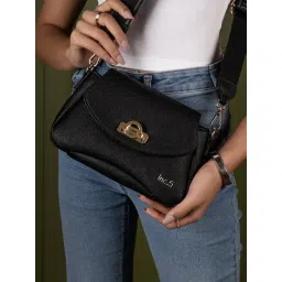 Inc.5 Black Medium Cross Body Bag-picture-28