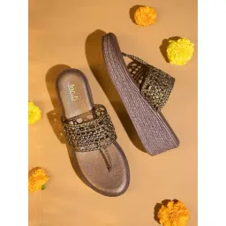 Inc.5 Women's Antique Gold T-Strap Wedges-picture-33