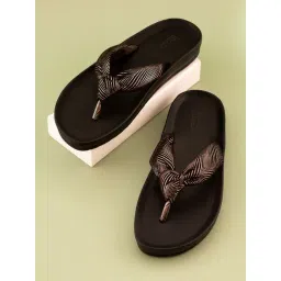 Inc.5 Women's Antique Gold Thong Sandals-picture-31