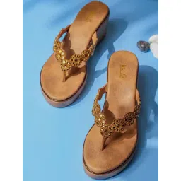 Inc.5 Women's Antique Gold Thong Wedges-picture-42