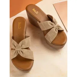 Inc.5 Women's Beige Casual Wedges-picture-27